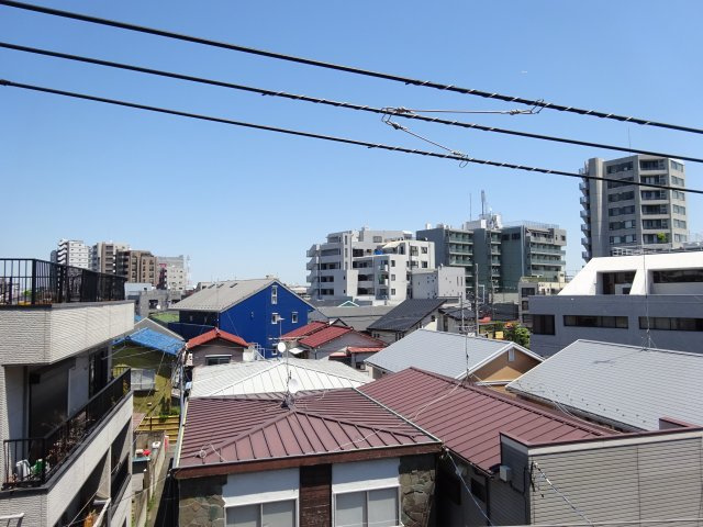 クレドハイツ小岩のバルコニー