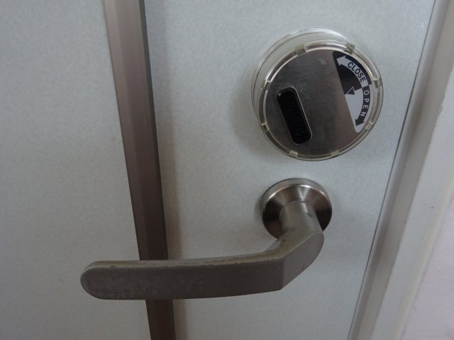 クレドハイツ小岩の玄関