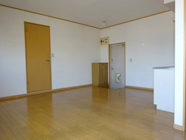 クレドハイツ小岩の居間・リビング