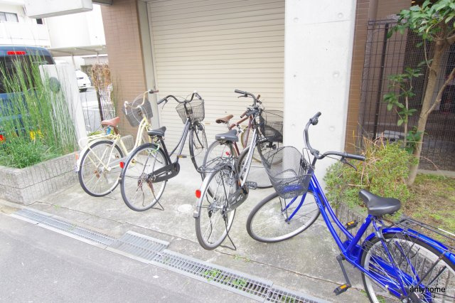 グランシャトー　仲介手数料無料の駐車場