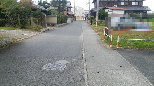 野洲市比留田　売土地の前面道路含む現地写真
