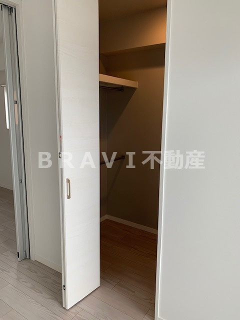 アーバネックス真田山　BRAVI不動産の収納|【アーバネックス真田山】ウォークインクローゼット