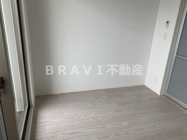 アーバネックス真田山　BRAVI不動産の洋室|【アーバネックス真田山】個人の部屋や寝室として使える洋室です