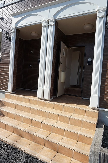 シアンクレール ドゥーのエントランス