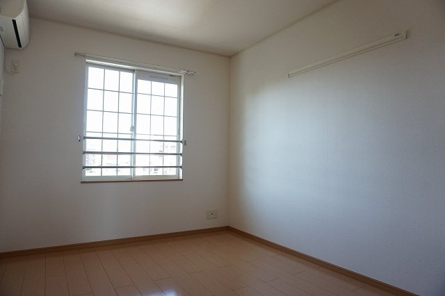 シアンクレール ドゥーの洋室