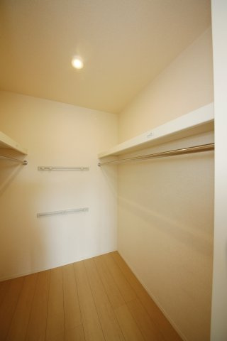 パークハウス常滑　B棟の収納