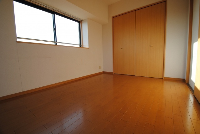 グリーンヒル櫛原の洋室|内装イメージ：同物件別室