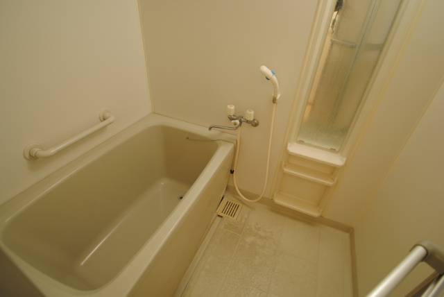 グリーンヒル櫛原の浴室|内装イメージ：同物件別室