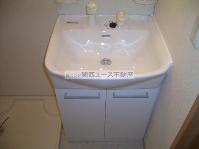 【洗面所】 | メルベーユ高井田