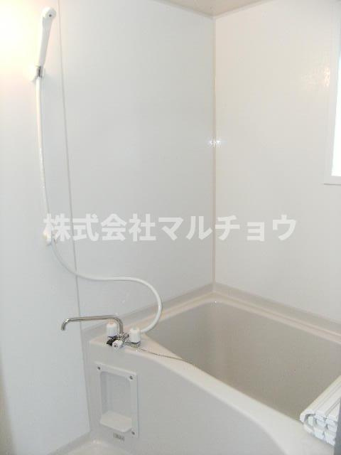 あすなろマンションの浴室|日々の疲れを癒すお風呂付です