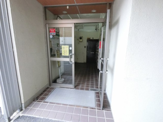 【エントランス】 | エントランス部分。