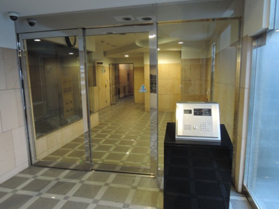 【その他共用部分】 | モアクレスト金沢文庫 | 防犯面でも安心のオートロック付。