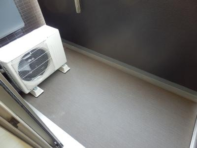 プレサンス京都四条大宮のバルコニー