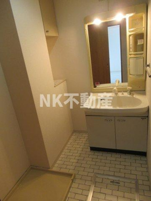 【洗面所】 | アンドユーイワキ東大阪（長田賃貸） | 独立洗面台あり、毎朝おしゃれに忙しい女性の方におすすめです