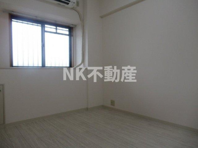 【寝室】 | アンドユーイワキ東大阪（長田賃貸） | 落ち着いて過ごせるお部屋なので、寝室にいかがでしょうか