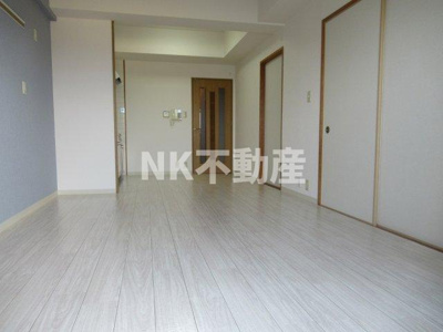 【居間・リビング】 | アンドユーイワキ東大阪（長田賃貸） | リビングです