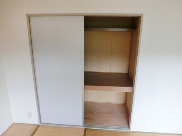 フォンテーヌ【キャッシュバック対象物件】の収納|小物を収納するのに便利です