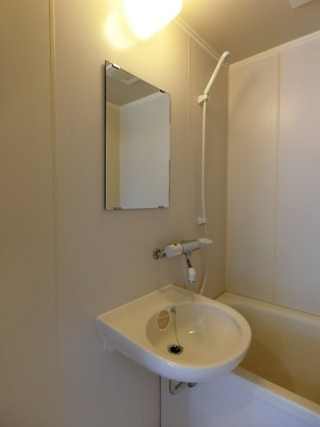 グランドール三柳Ⅰの洗面所