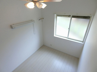 【展望】 | ロフトからの景観です！天井が高く開放感のある洋室6帖のお部屋です☆