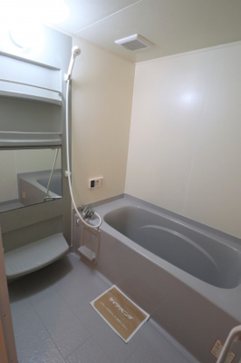 【浴室】 | グランルミエールB