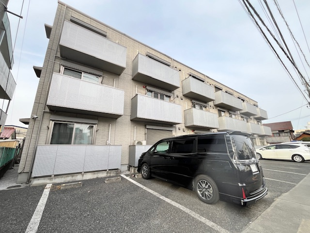 福生市牛浜のアパートの外観
