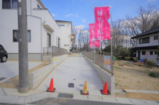 【外観】 | ４号棟　現地（2020年3月）撮影
土地面積128.03㎡　建物面積97.29㎡