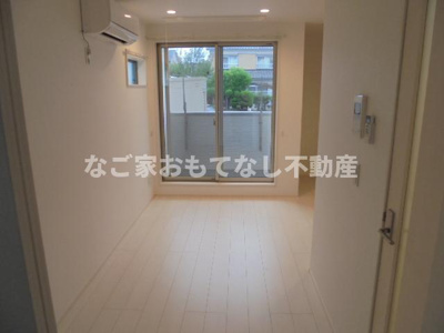 【居間・リビング】 | レガリスト新富（REGALEST新富） | ※写真は別号室です