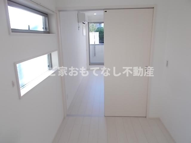 【寝室】 | レガリスト新富（REGALEST新富） | ※写真は別号室です