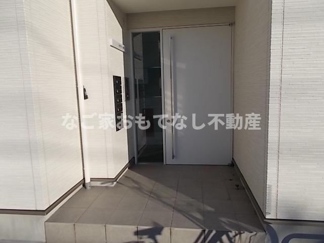 【エントランス】 | レガリスト新富（REGALEST新富）