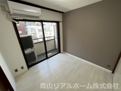 【洋室】 | 麻布タウンハウス