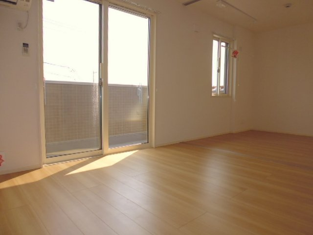 オアシス連島の居間・リビング