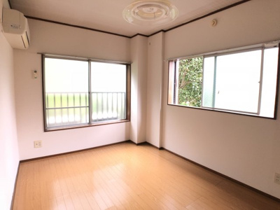 【洋室】 | ガーデンハイツ