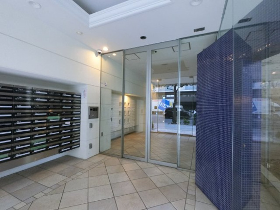 【エントランス】