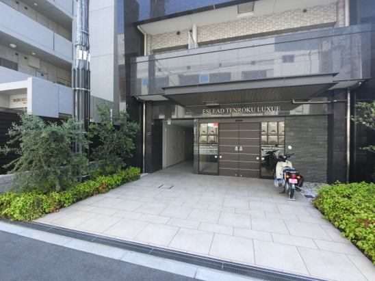 【エントランス】