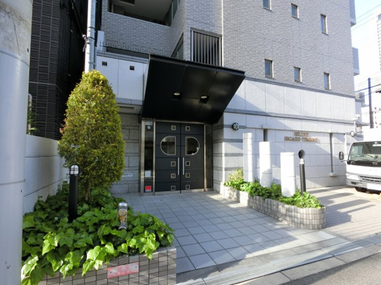 【エントランス】