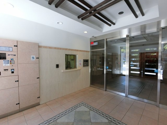 【エントランス】