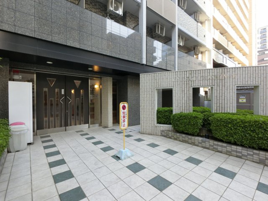 【エントランス】