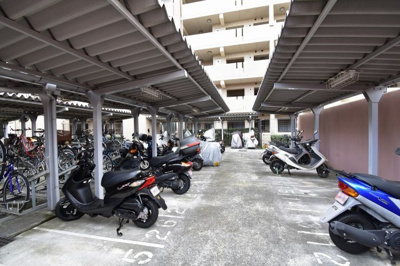 【その他共用部分】 | オーベル横浜南パークビュー | バイク置場。