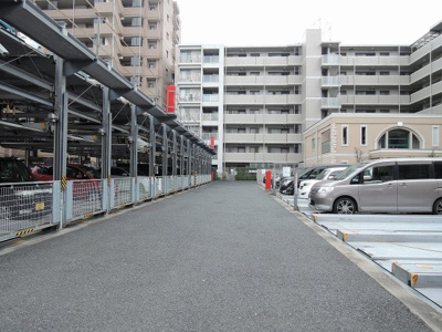 【駐車場】 | ベルグ・グランデ横浜ベイパーク | 機械式駐車場。