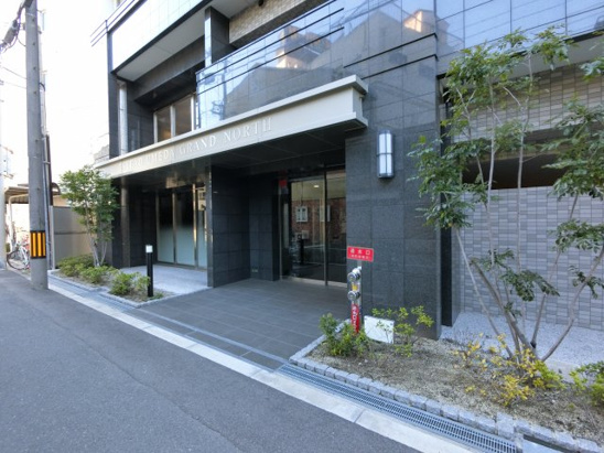 【エントランス】