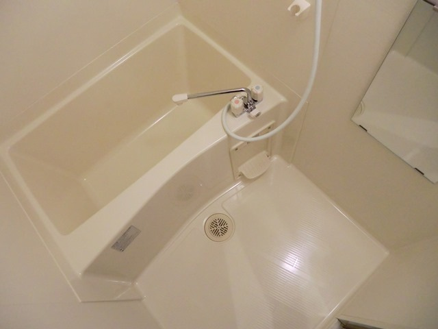 エクセレント上新15の浴室