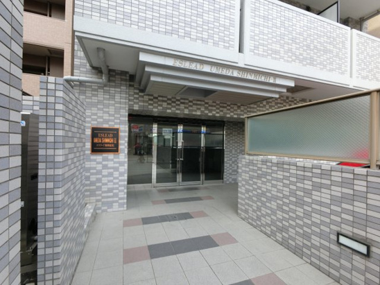 【エントランス】