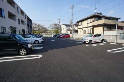 【駐車場】 | ハッピースマイルⅡ