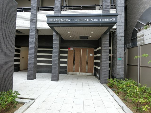 【エントランス】