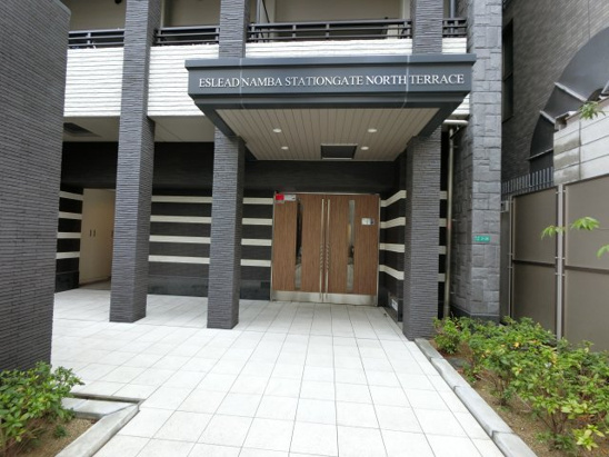 【エントランス】