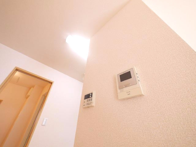 モン・ヴェールGのセキュリティ|モニター付きインターホンがあります