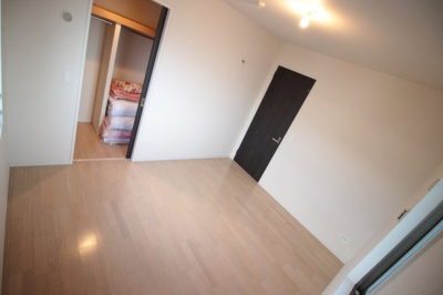 【洋室】 | ブランシエラ山本町南