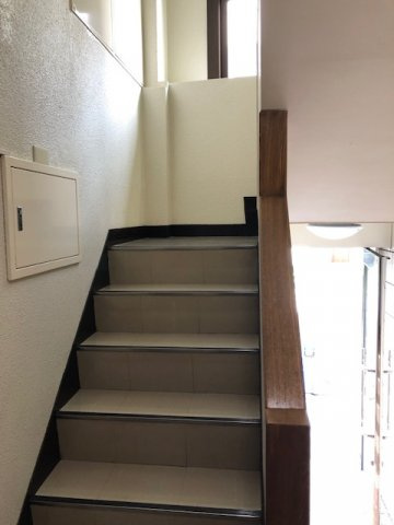 イハラビルのロビー
