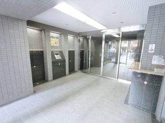 【エントランス】