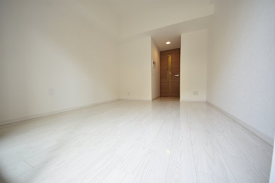 【居間・リビング】 | ファーストレジデンス三宮ＥＡＳＴ